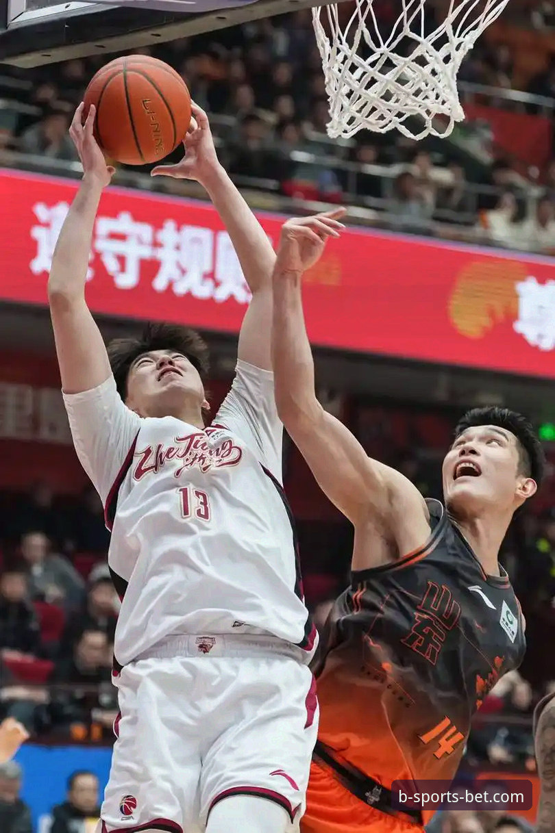 掌握CBA季后赛逆转关键：在B体育平台体验兰道夫33分绝地反击的实用观赛技巧